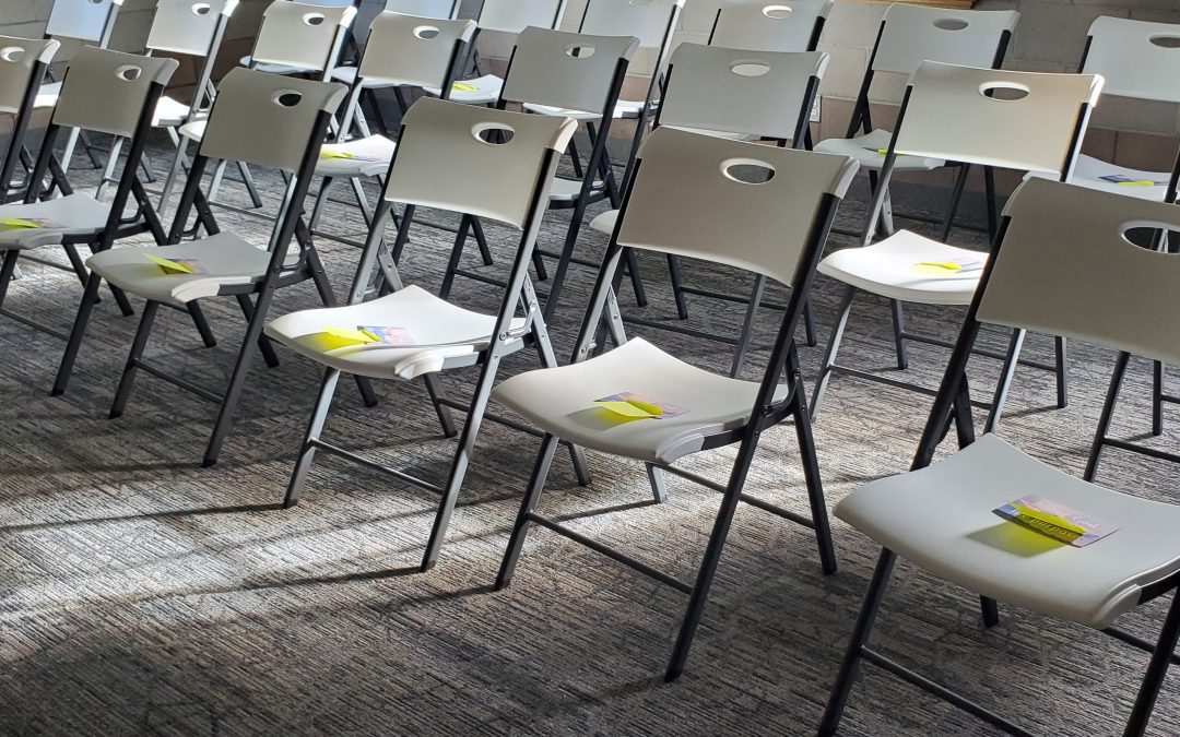 Empty chairs in a classroom when I teach 12 warnings for women in abuse